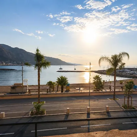 Exceptional Sea View 2 Apartment Menton